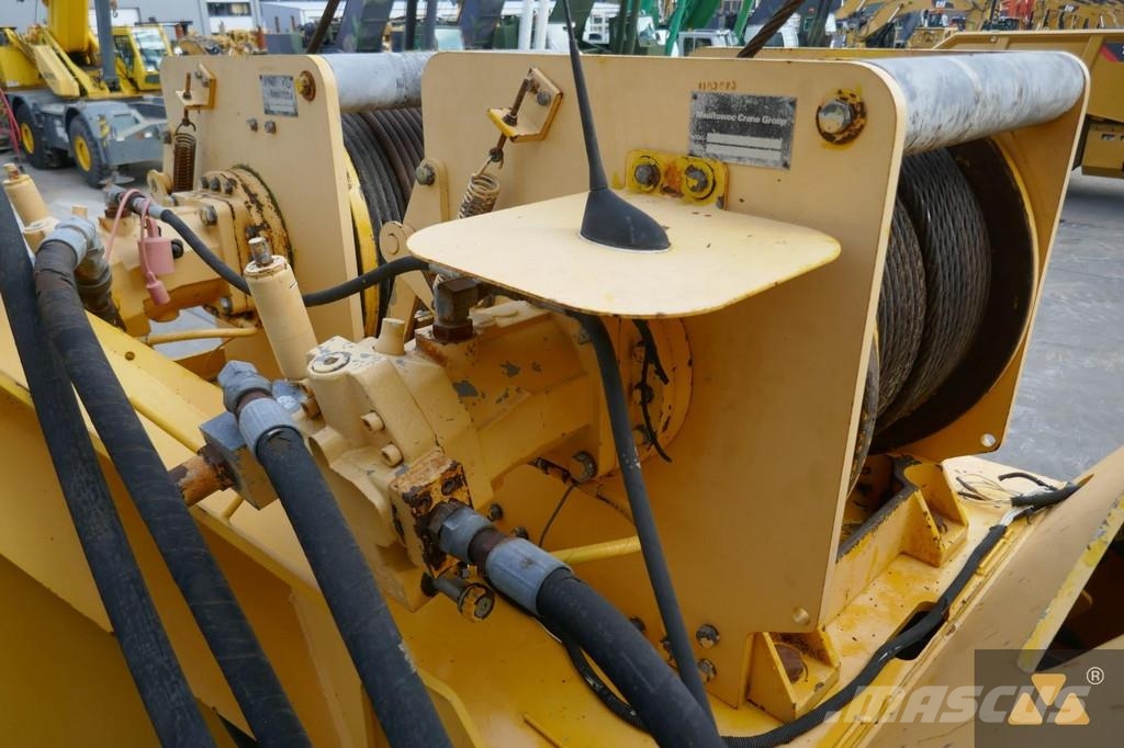 Grove RT890E Ruw terrein kranen
