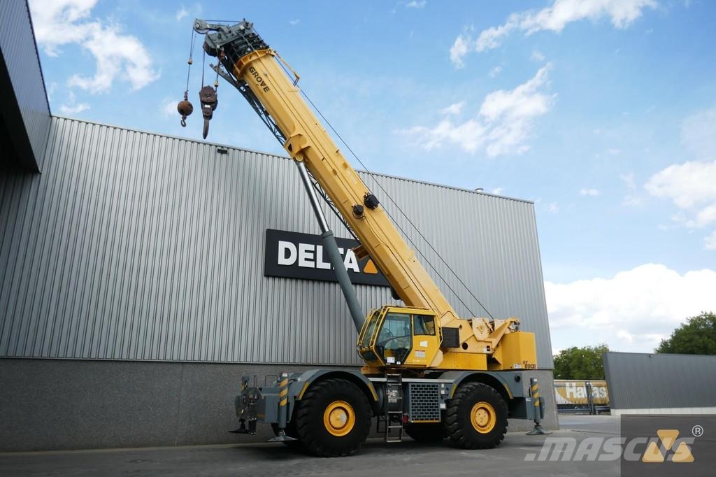 Grove RT890E Ruw terrein kranen