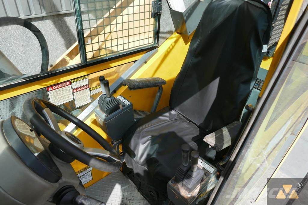 Grove RT890E Ruw terrein kranen