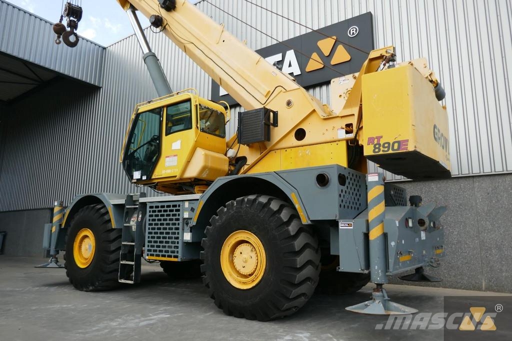 Grove RT890E Ruw terrein kranen