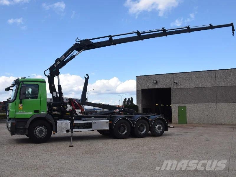 Mercedes-Benz Actros 3236 Hooklift + Hiabcrane Camiones polibrazo