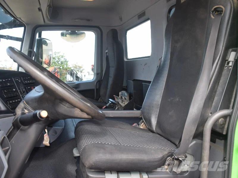 Mercedes-Benz Actros 3236 Hooklift + Hiabcrane Camiones polibrazo