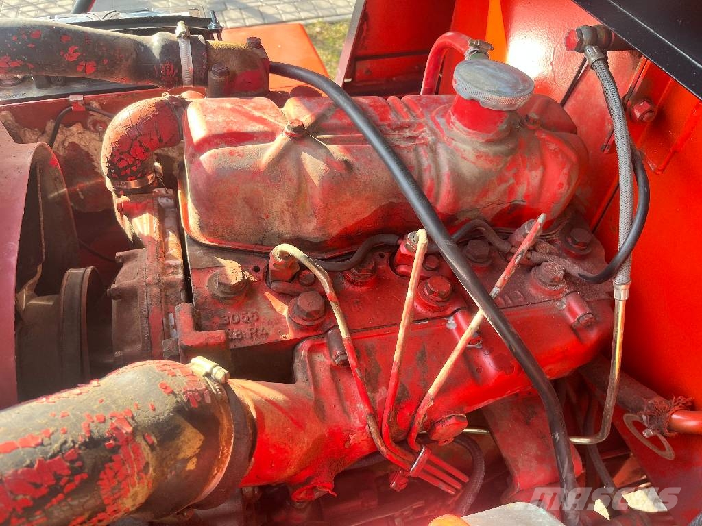 Manitou MC25N 2WD V-4119 IO Камиони за херавни местности