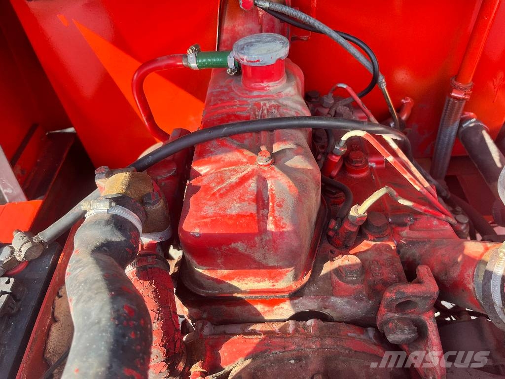 Manitou MC25N 2WD V-4119 IO Камиони за херавни местности