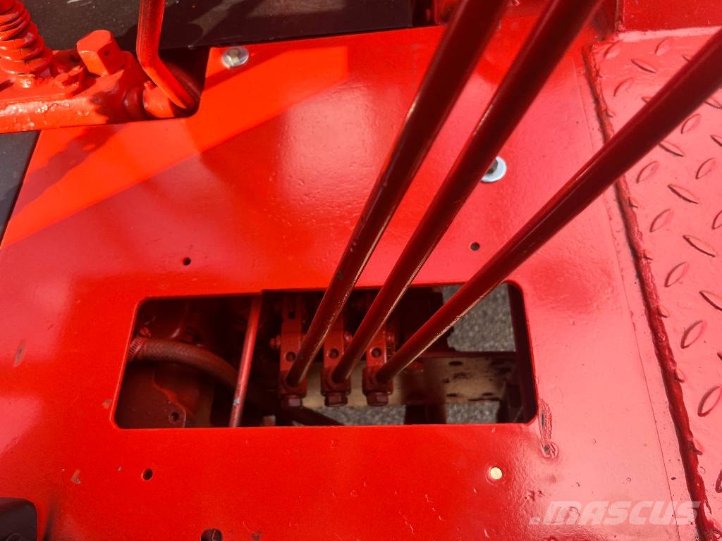 Manitou MC25N 2WD V-4119 IO Камиони за херавни местности
