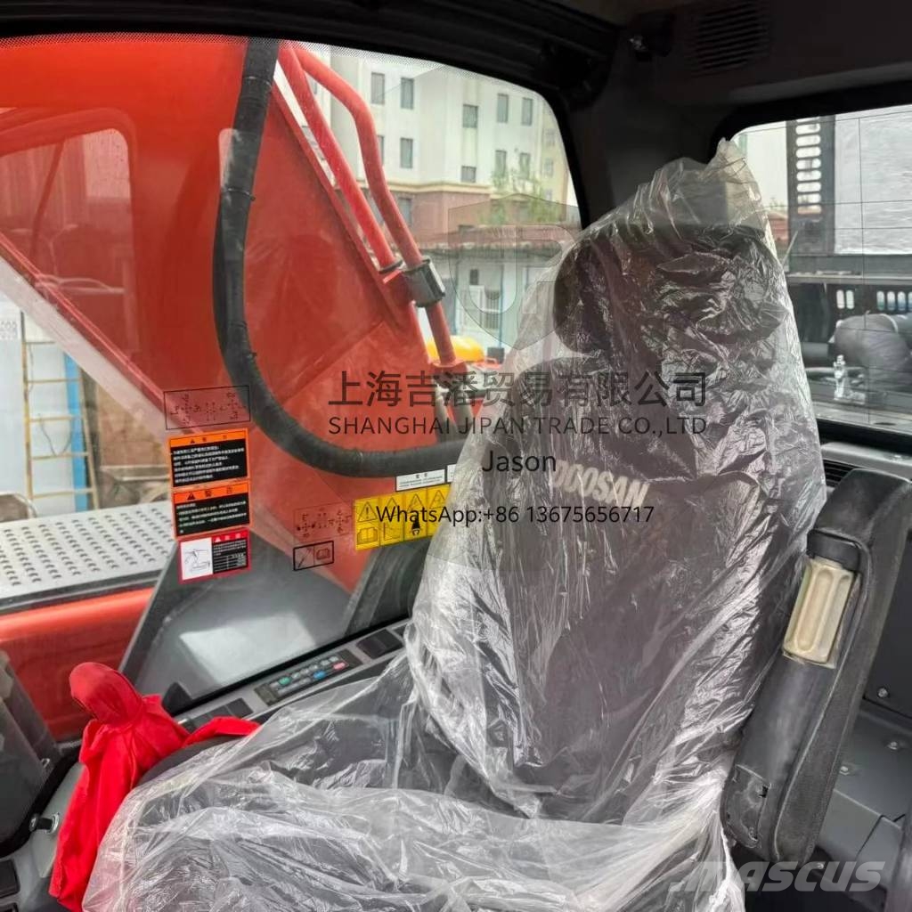 Doosan DX 340 Bagri goseničarji