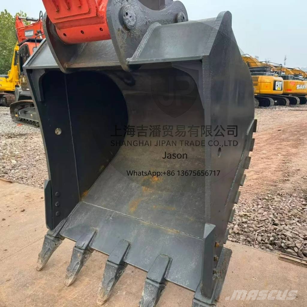 Doosan DX 340 Bagri goseničarji