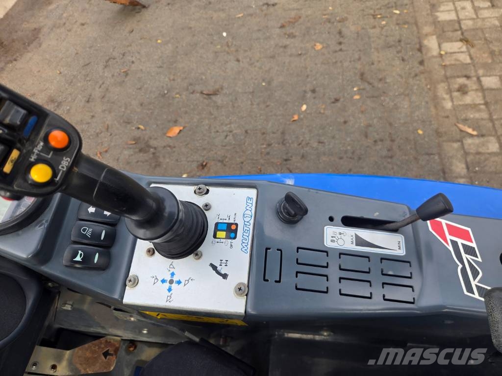 Multione 5.3K 4WD لوادر متعددة الأغراض