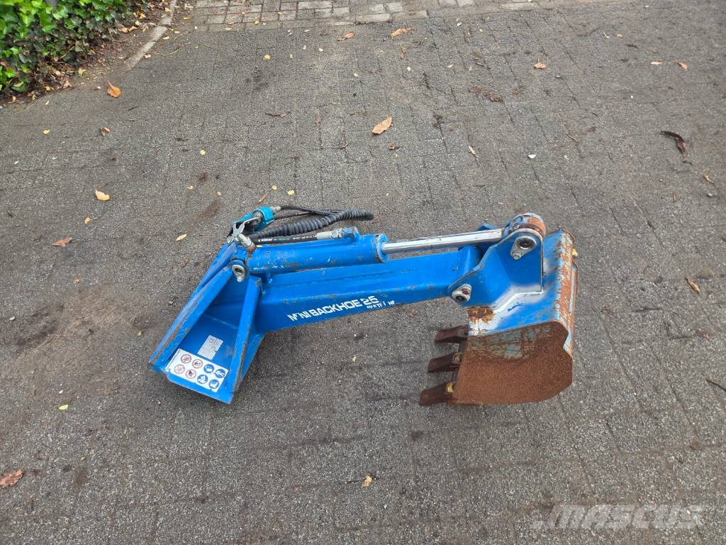 Multione 5.3K 4WD لوادر متعددة الأغراض