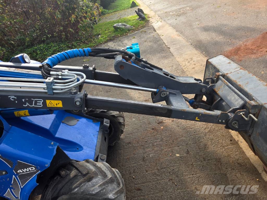 Multione 5.3K 4WD لوادر متعددة الأغراض