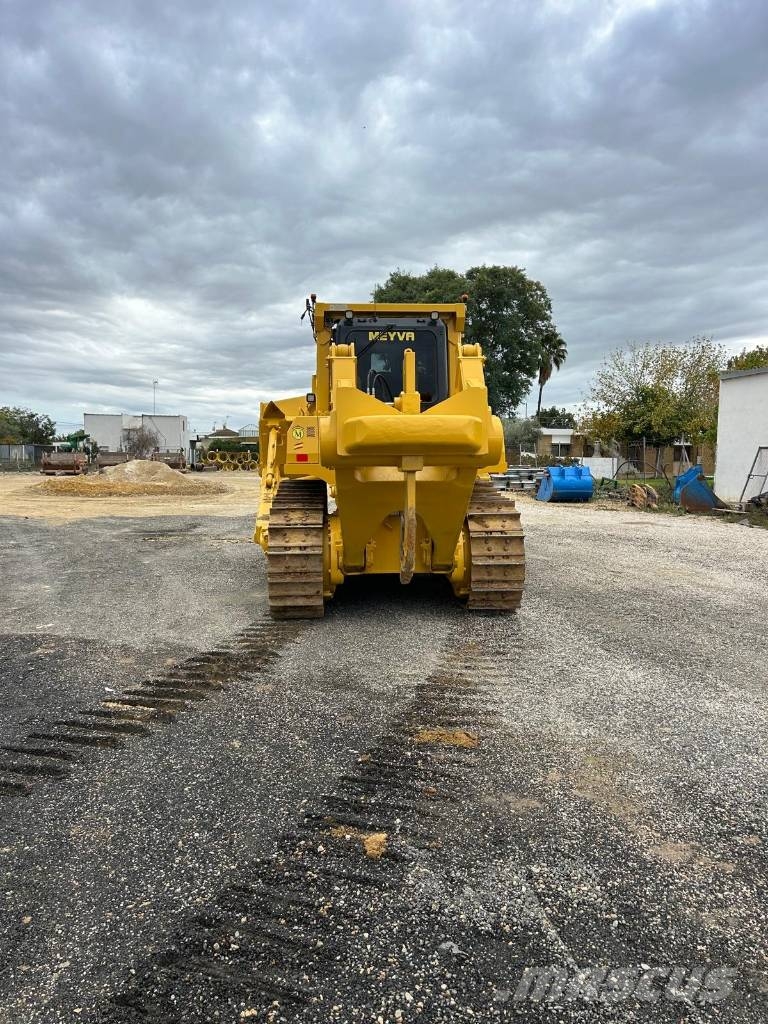 Komatsu D 155 AX-5 Vikšriniai buldozeriai