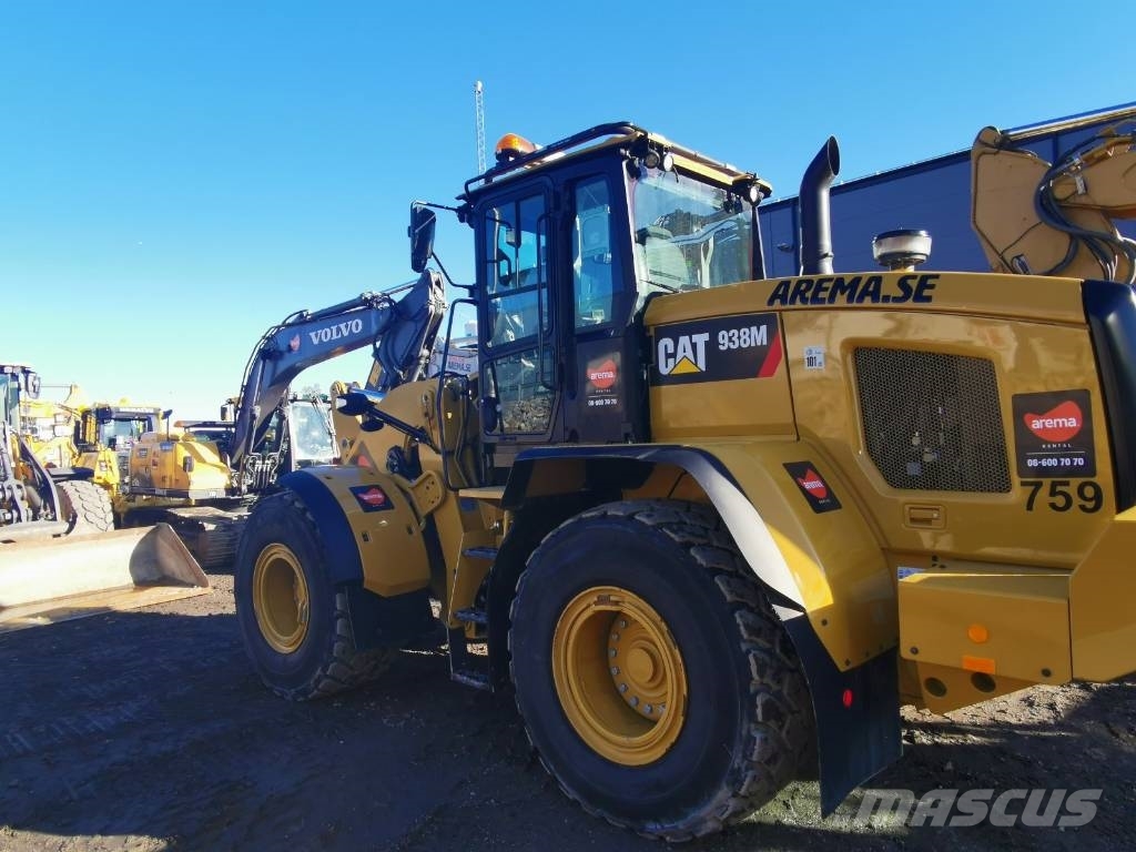 CAT 938M *uthyres / only for rent* Chargeuse sur pneus