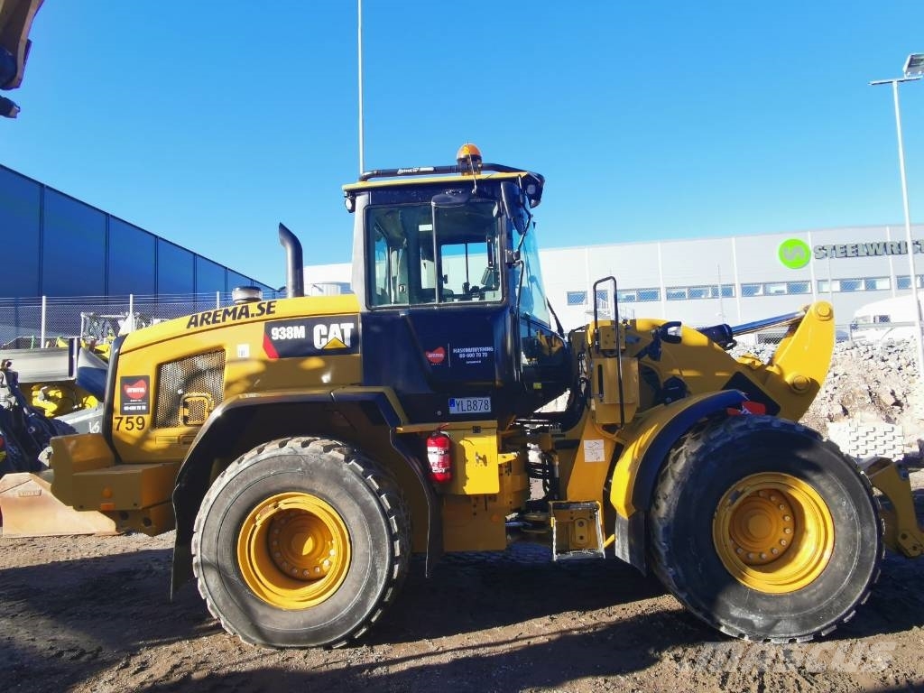 CAT 938M *uthyres / only for rent* Chargeuse sur pneus