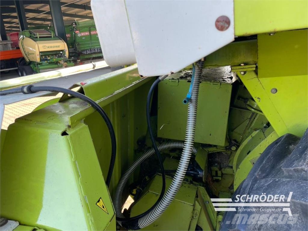 CLAAS JAGUAR 682 S + PICKUP PU 300 Самоходные кормоуборочные комбайны