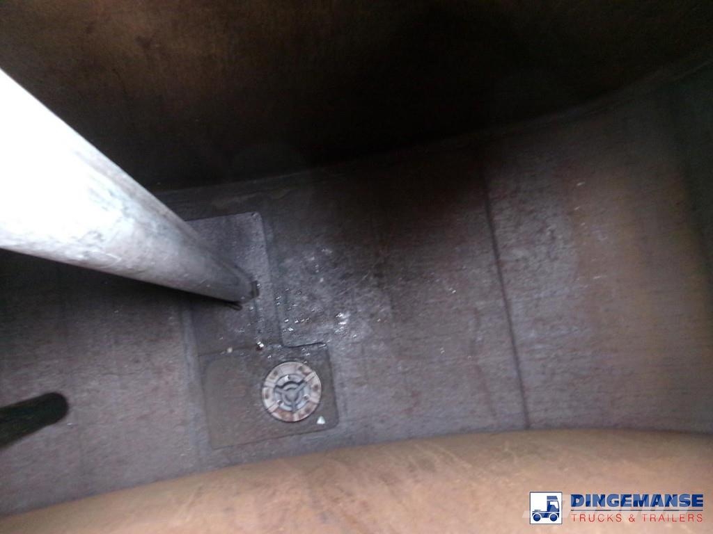 Volvo FL 240 4x2 RHD fuel tank 13 m3 / 4 comp Camiones cisternas