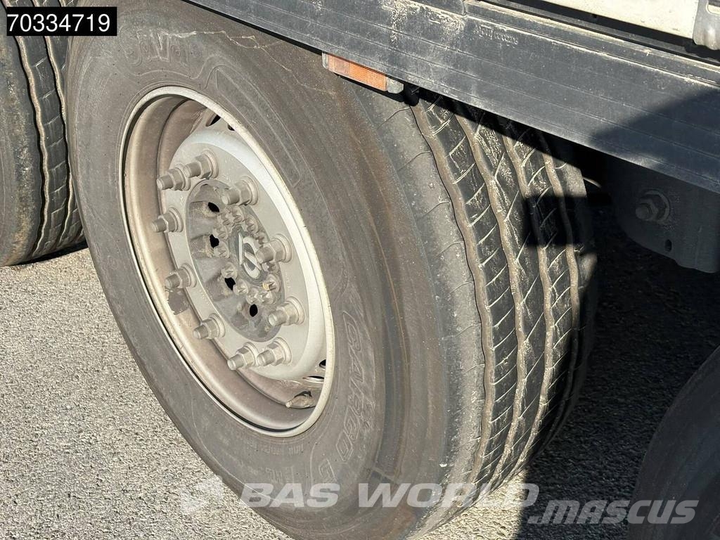 Krone SD 3 axles 2xLiftachse Palettenkasten Semirremolques con caja de lona