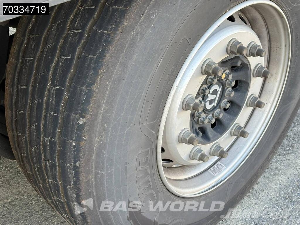 Krone SD 3 axles 2xLiftachse Palettenkasten Semirremolques con caja de lona