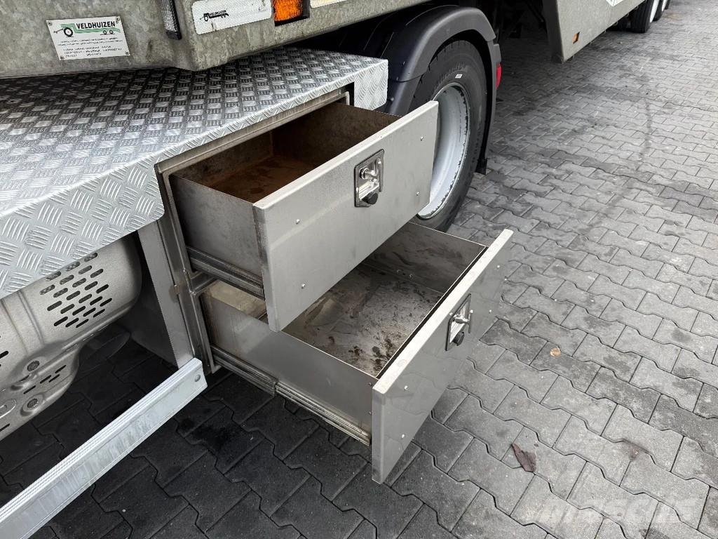 Veldhuizen P48-2 Knikkende semi dieplader + IVECO S-WAY 360 ( Puoliperävaunulavetit