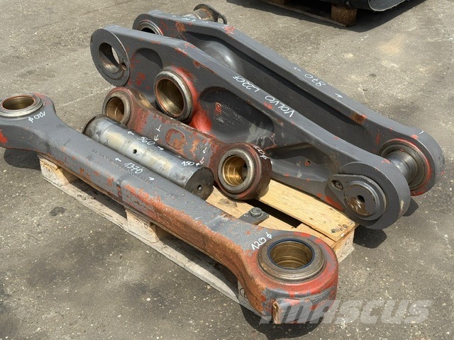 Volvo L 220 F USED ARM BUCKET Gieken en dippers