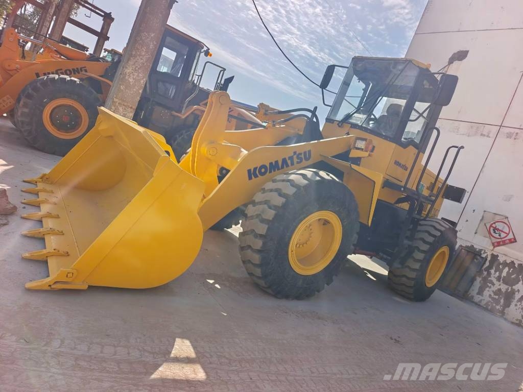 Komatsu WA 320 made in Japan Utovarivači na kotačima