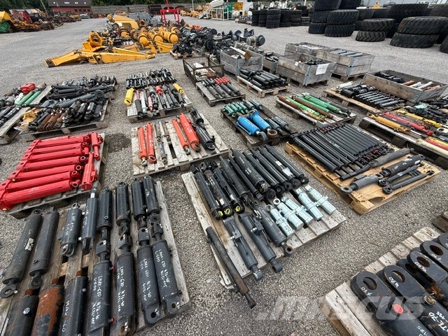 Bauer NEW HYDRAULIC CYLINDER SALE !!!!!! Hidráulicos