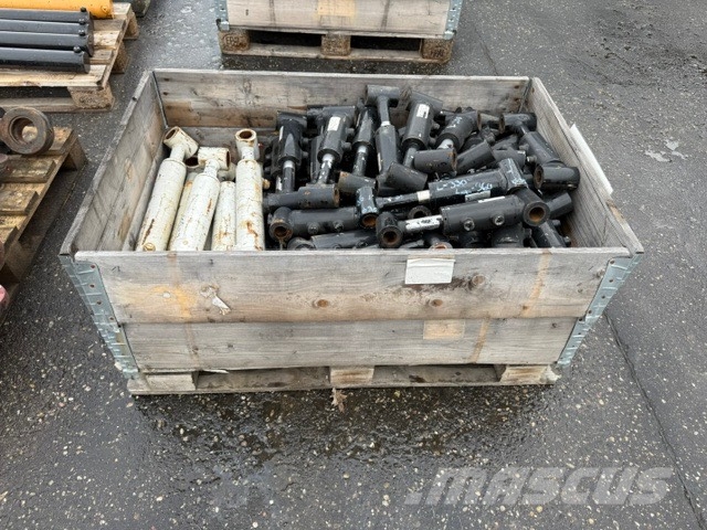 Bauer NEW HYDRAULIC CYLINDER SALE !!!!!! Hidráulicos
