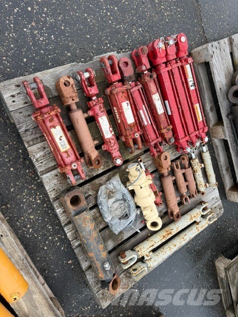 Bauer NEW HYDRAULIC CYLINDER SALE !!!!!! Hidráulicos