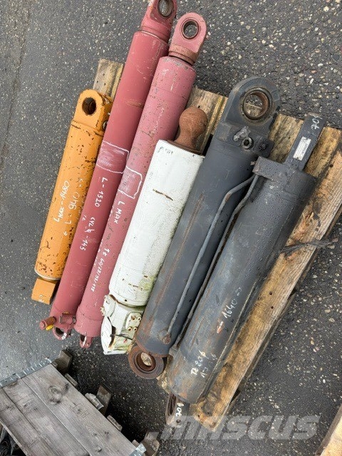 Bauer NEW HYDRAULIC CYLINDER SALE !!!!!! Hidráulicos