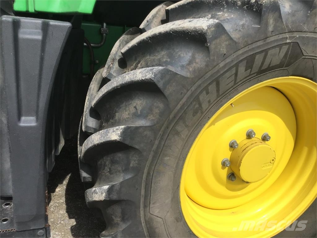 John Deere 9500i ProDrive حصادات الأعلاف
