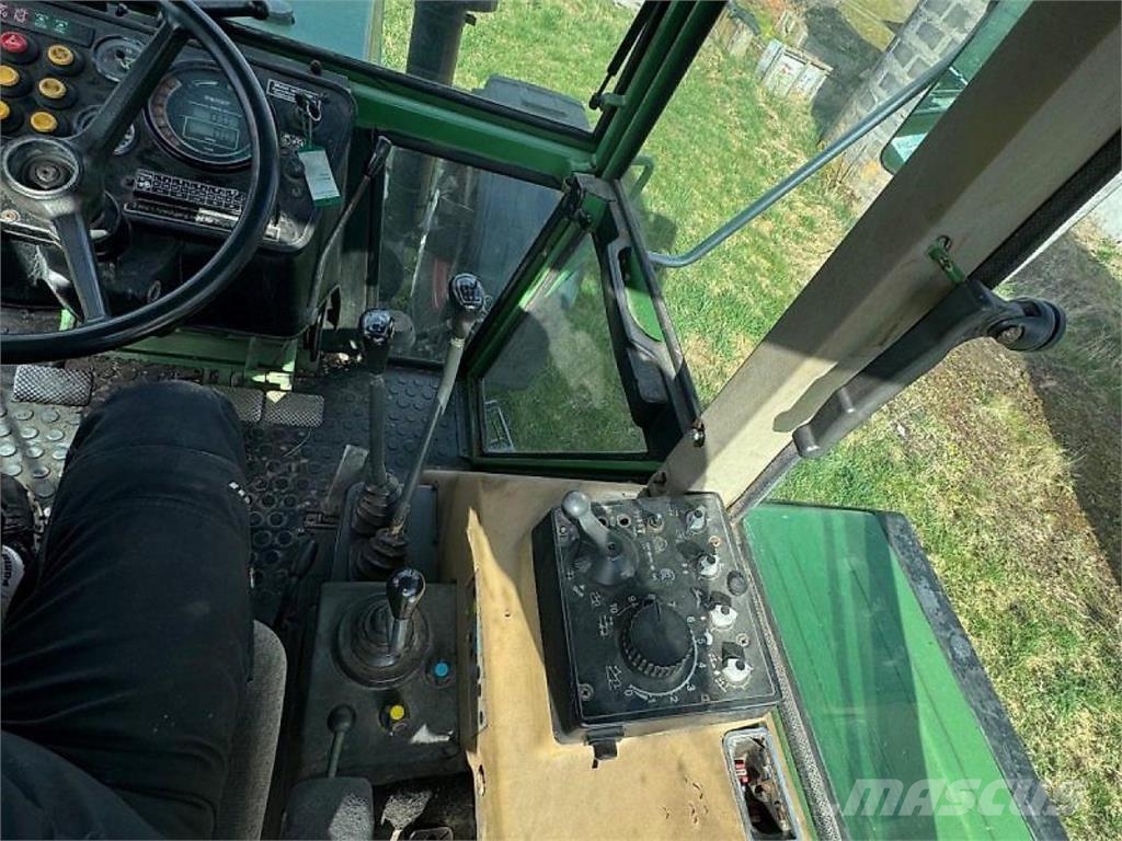 Fendt Favorit 611 LSA Трактори