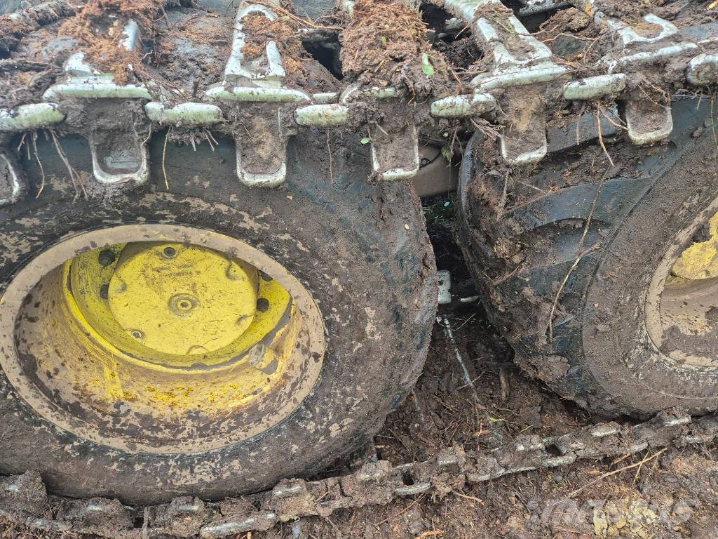 John Deere 1210G Kuormatraktorit