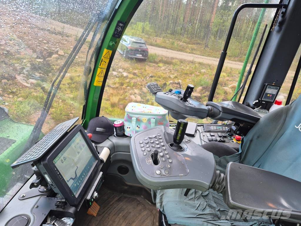 John Deere 1210G Kuormatraktorit