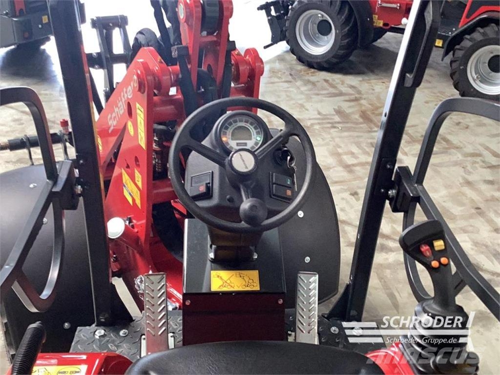 Schäffer 3630 Front loaders and diggers