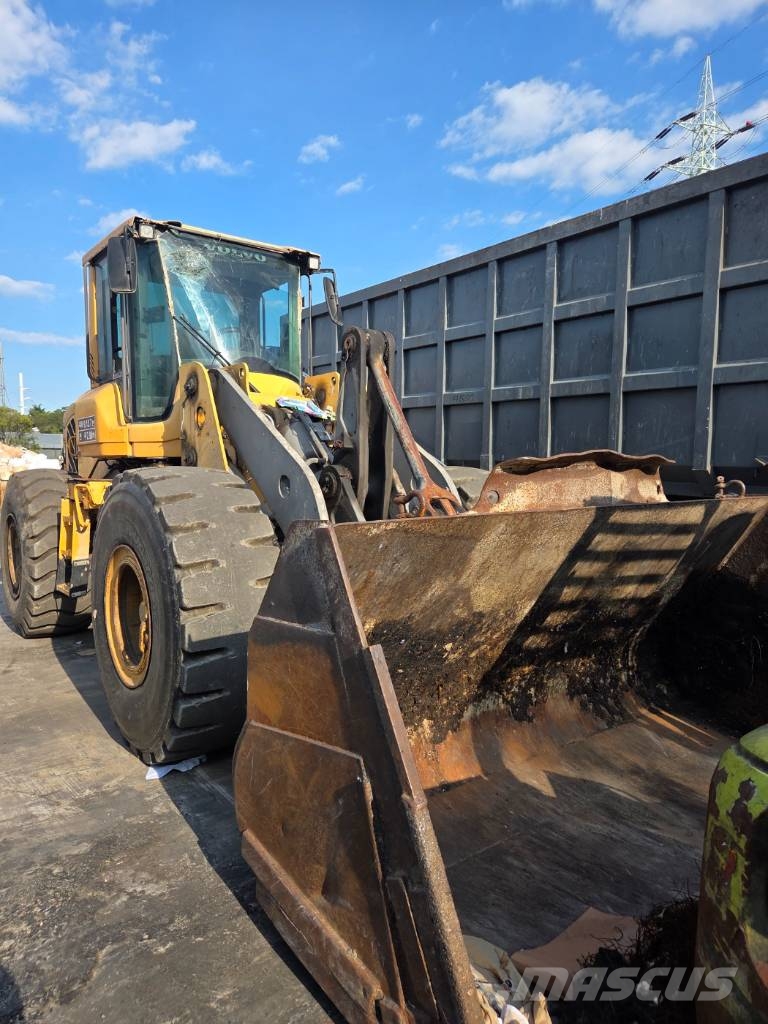 Volvo L 120 F ホイールローダー・タイヤショベル