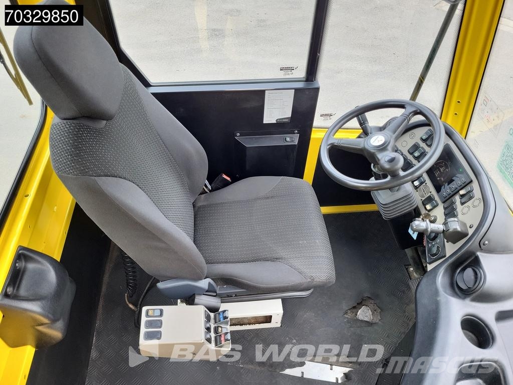 Terberg YT223 4X2 NL Registered! Full Service! Top conditi Terminalivedukid