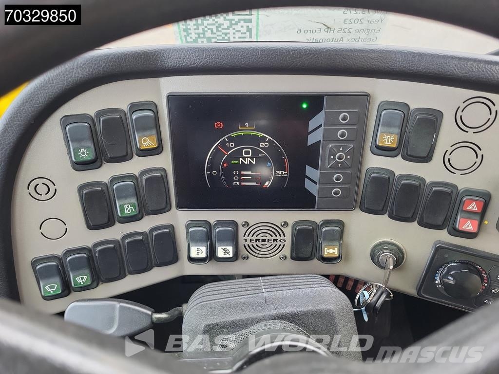 Terberg YT223 4X2 NL Registered! Full Service! Top conditi Terminalivedukid