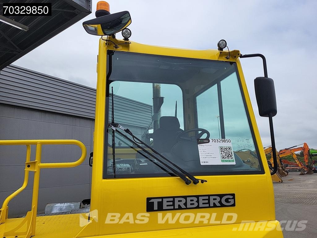 Terberg YT223 4X2 NL Registered! Full Service! Top conditi Terminalivedukid