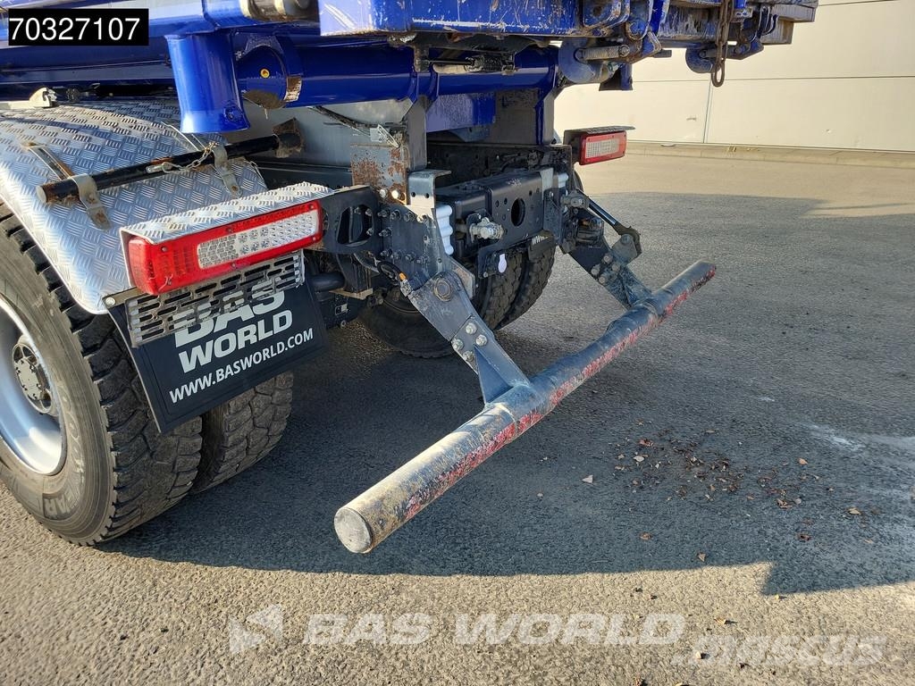 Renault C 480 C 8X4 HMF 2243 Z-Crane Tipper Full Steel Eur Bañeras basculantes usadas