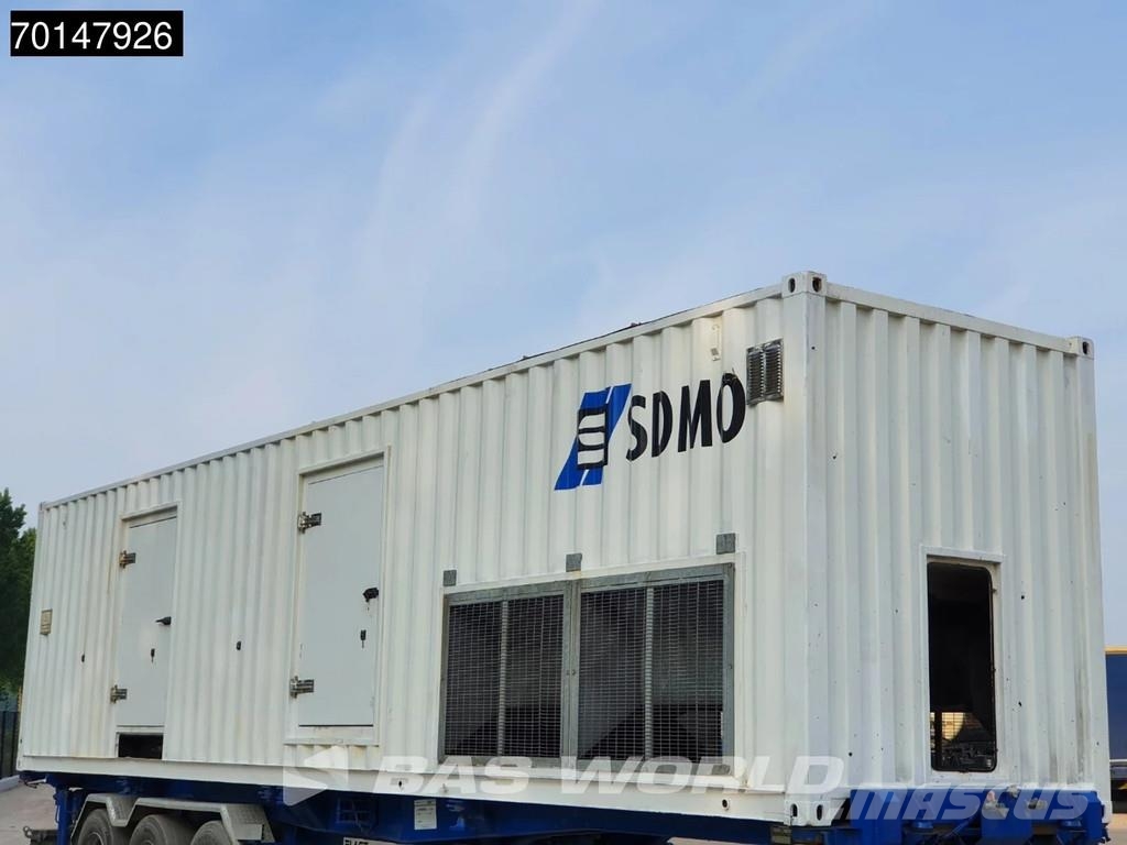 Sdmo 51.2L70-4P 2600 KVA - ENGINE NEEDS REPAIR ディーゼル発電機