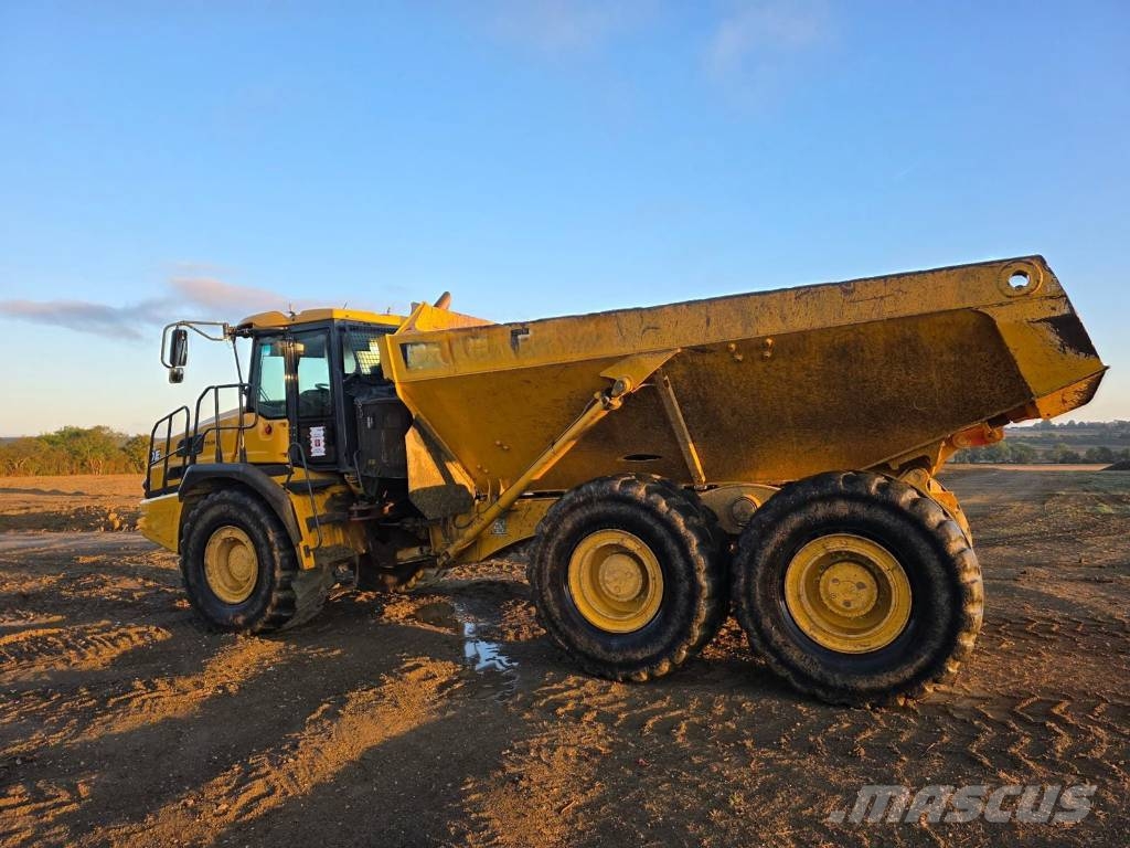 Bell B 30 E Dumper - Knickgelenk