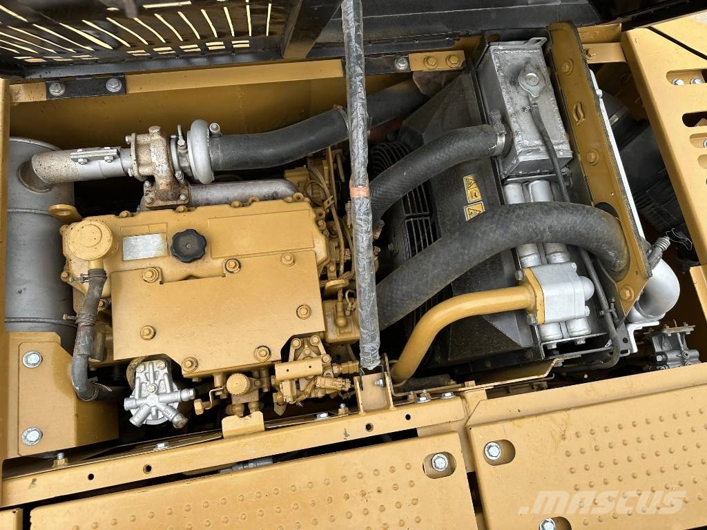 CAT 312D2GC Малые экскаваторы 7т-12т