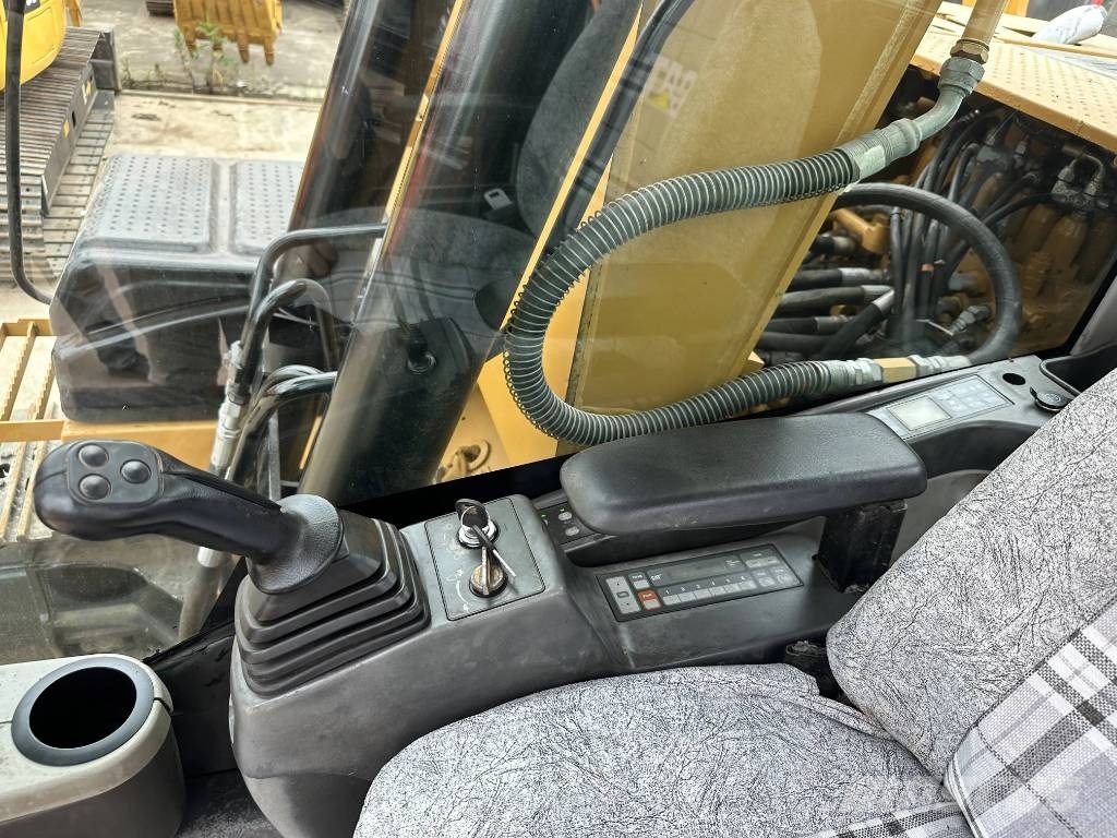 CAT 312D2GC Малые экскаваторы 7т-12т