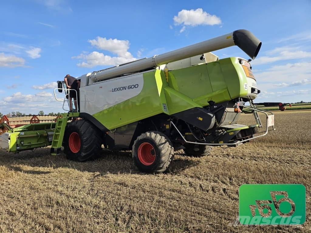 Claas 600 Mercedes V8 Θεριζοαλωνιστικές μηχανές