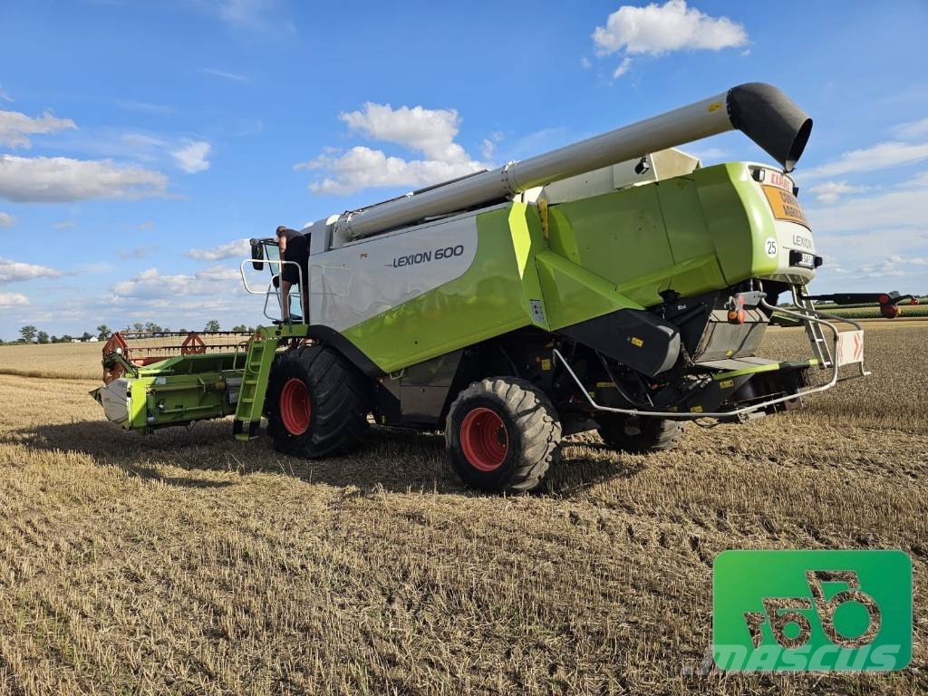 Claas 600 Mercedes V8 Θεριζοαλωνιστικές μηχανές