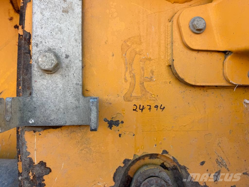 Liebherr LR 636 Ładowarki gąsienicowe
