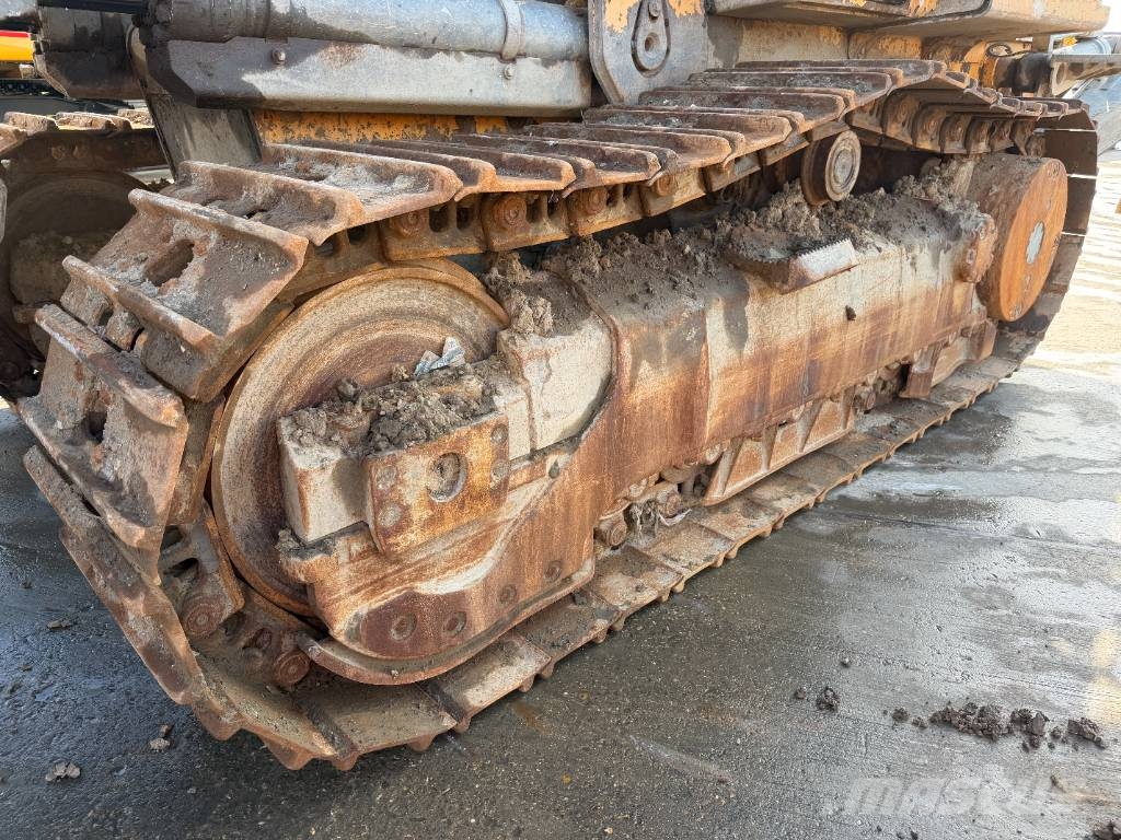 Liebherr LR 636 Ładowarki gąsienicowe