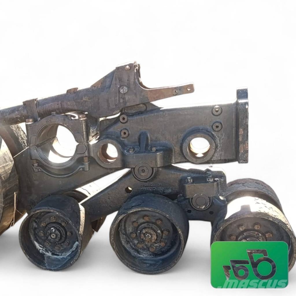 Fendt 943 MT Ballast Roller Track Idler AGCO 580851D1 الشاسيه والتعليق