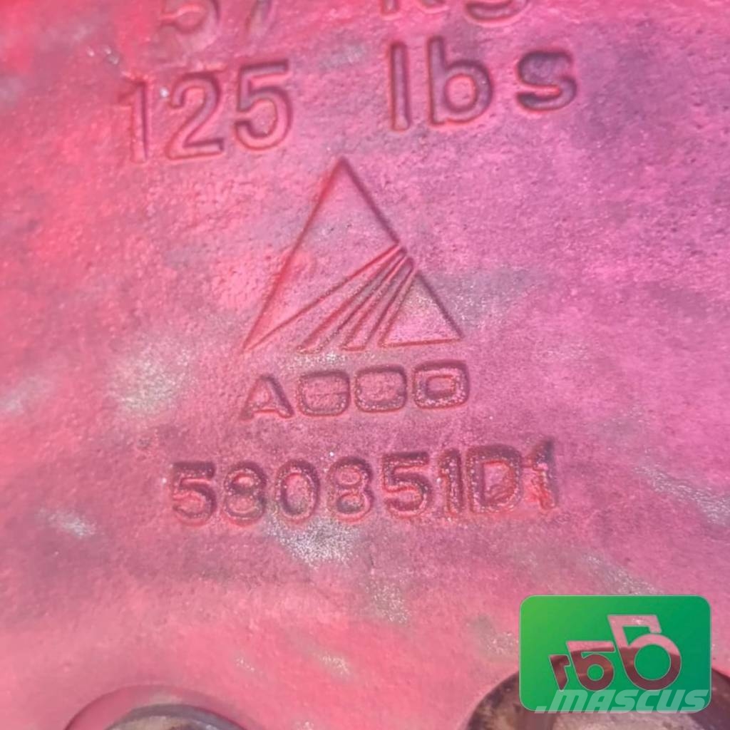 Fendt 943 MT Ballast Roller Track Idler AGCO 580851D1 الشاسيه والتعليق