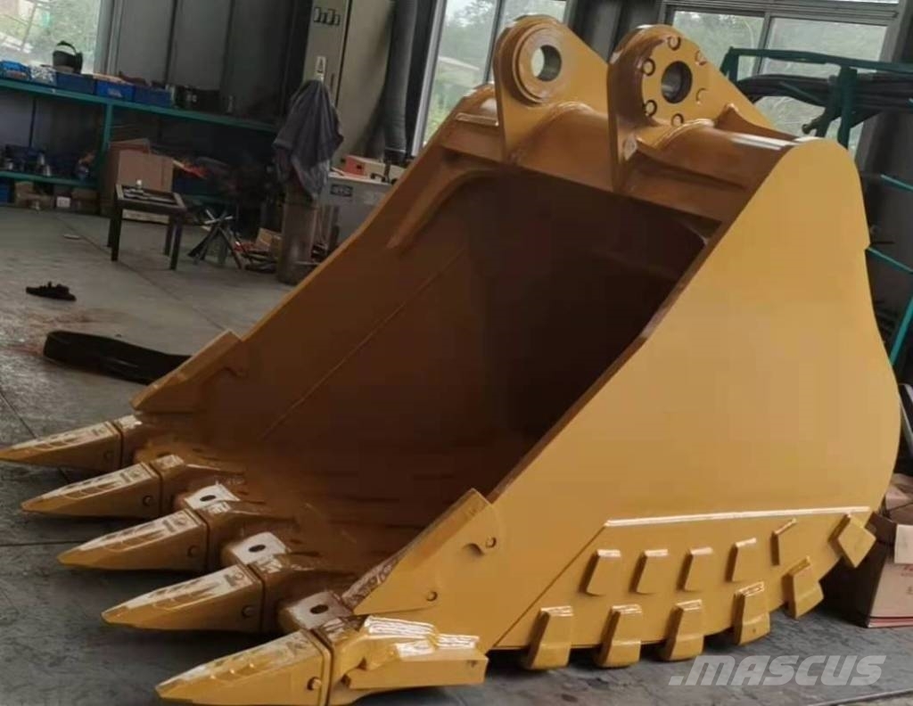 CAT 336 earth working bucket Skopor