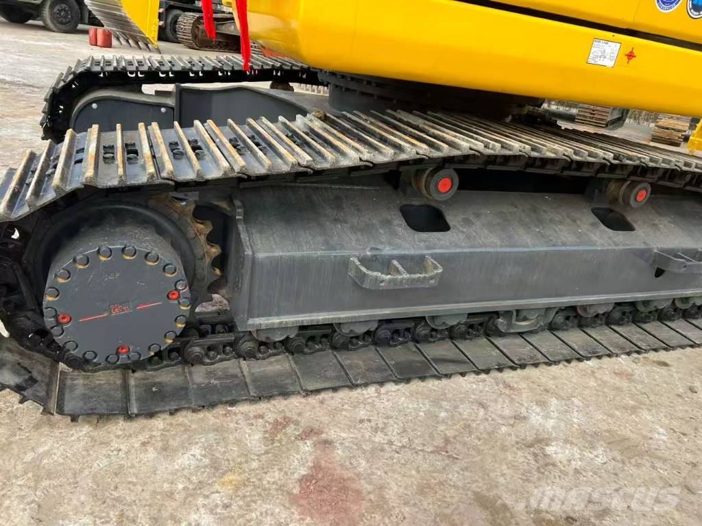 Komatsu PC 200 LC Εκσκαφείς με ερπύστριες